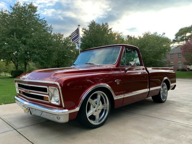 Chevrolet C-10 1968 image number 0