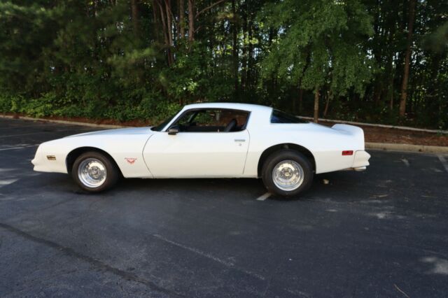 Pontiac Firebird 1978 image number 17