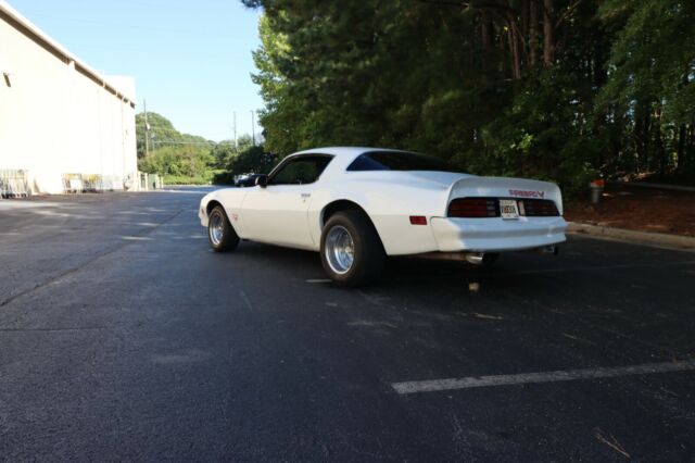 Pontiac Firebird 1978 image number 33