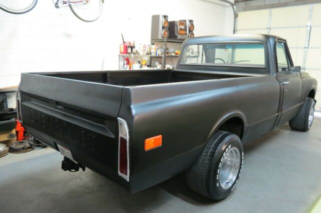 Chevrolet C-10 1969 image number 17