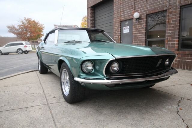 Ford Mustang 1969 image number 30