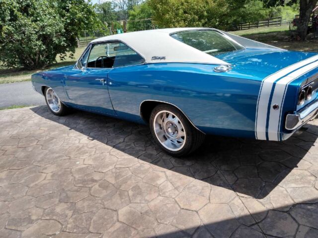 Dodge Charger RT 1968 image number 24