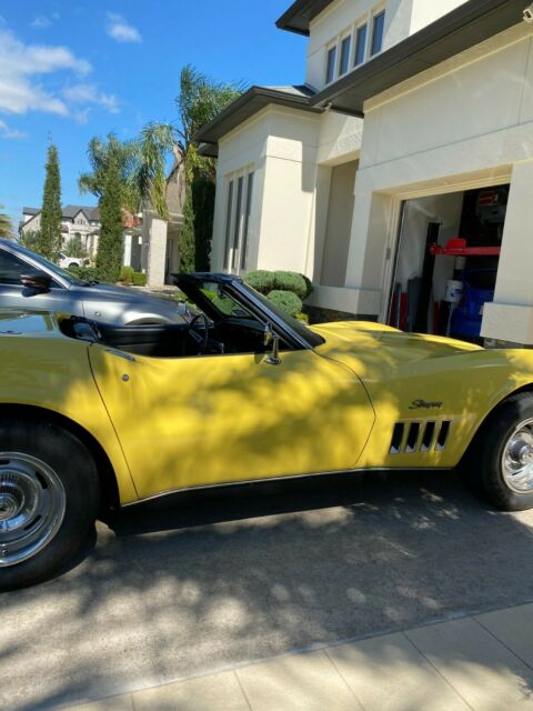 Chevrolet Corvette 1969 image number 33