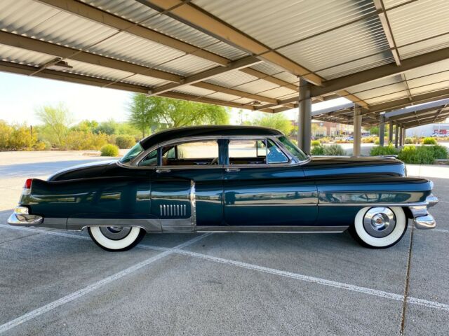 Cadillac Fleetwood 1953 image number 10