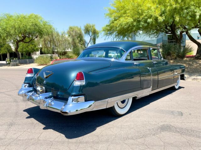 Cadillac Fleetwood 1953 image number 27