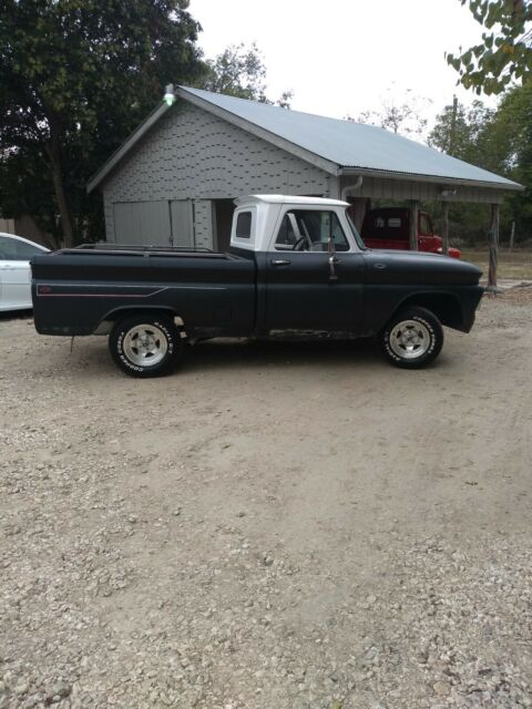 Chevrolet C-10 1965 image number 0