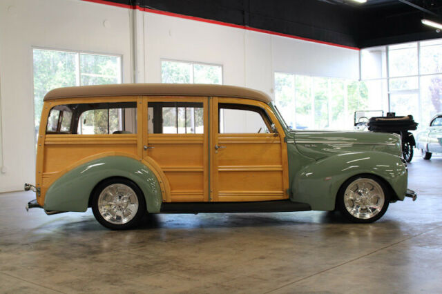 Ford Deluxe 1940 image number 31