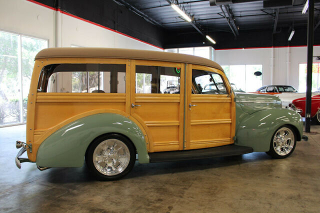 Ford Deluxe 1940 image number 8