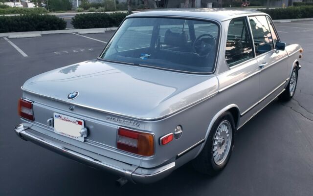 BMW 2002 1974 image number 10