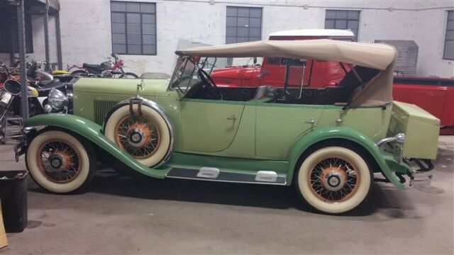 Hupmobile CENTURY EIGHT DUAL COWL PHAETON CONVERTIBLE 1931 image number 2