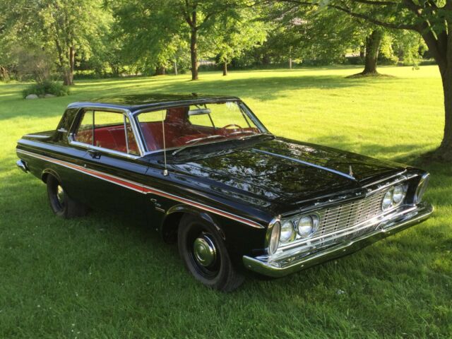 Plymouth Fury 1963 image number 1