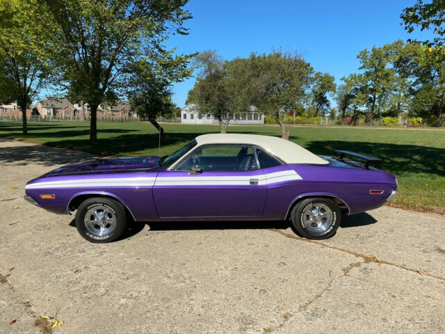 Dodge Challenger 1971 image number 23