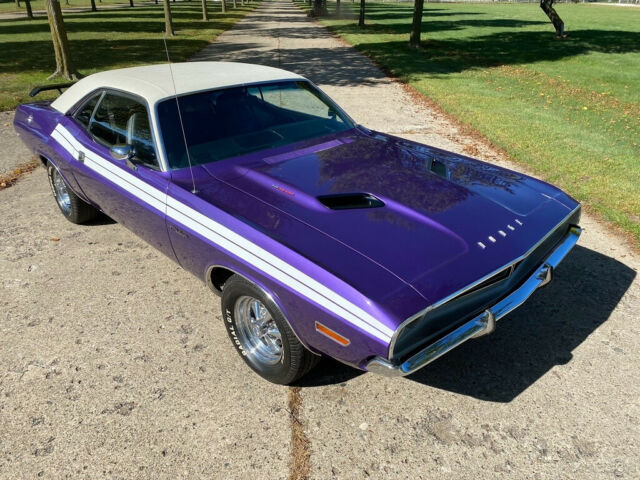 Dodge Challenger 1971 image number 32