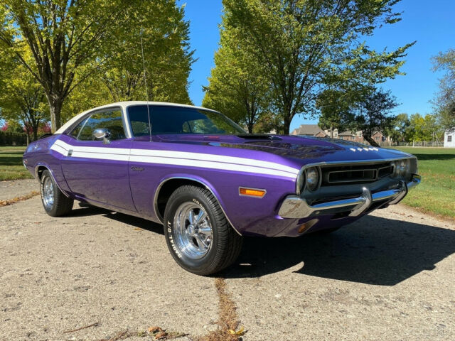 Dodge Challenger 1971 image number 33