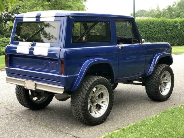 Ford Bronco 1974 image number 4