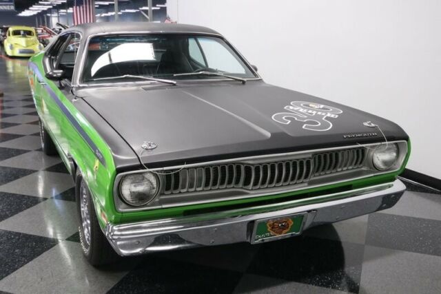 Plymouth Duster 1971 image number 18