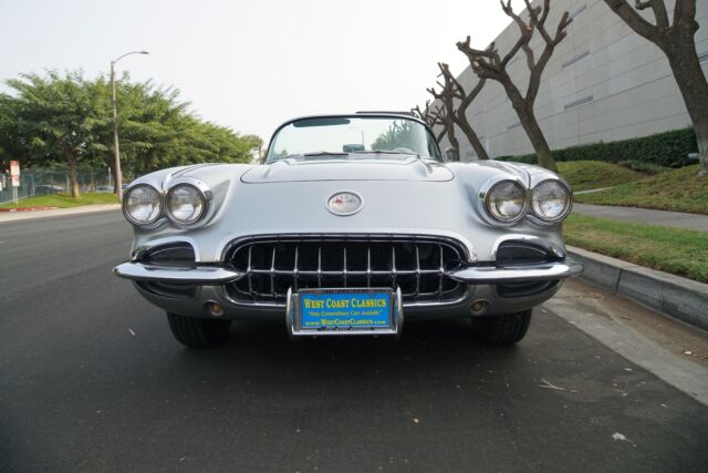 Chevrolet Corvette 283/270HP 2x4V V8 Convertible 1959 image number 34