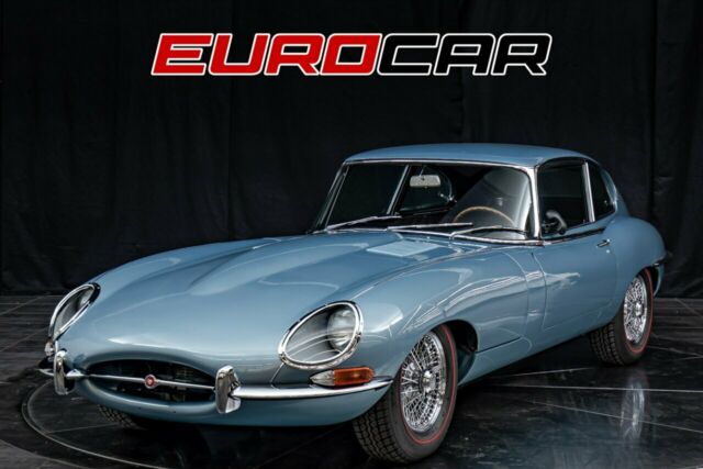 Jaguar E-Type 1966 image number 24