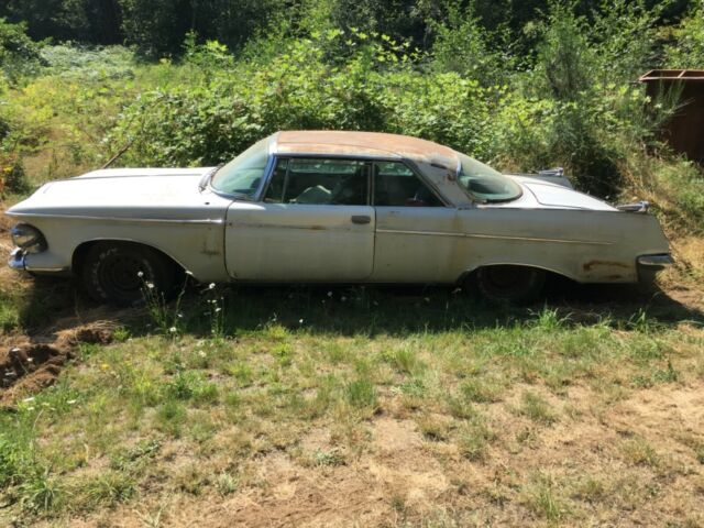 Chrysler Imperial 1962 image number 24