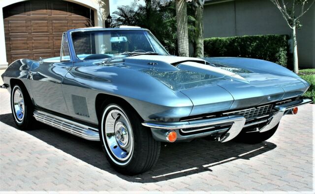 Chevrolet Corvette 1967 image number 22