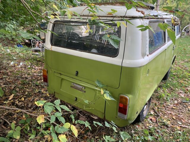 Volkswagen Transporter 1976 image number 17