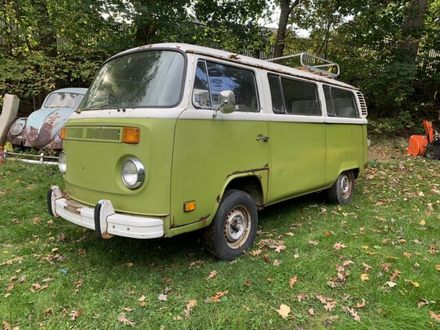 Volkswagen Transporter 1976 image number 21