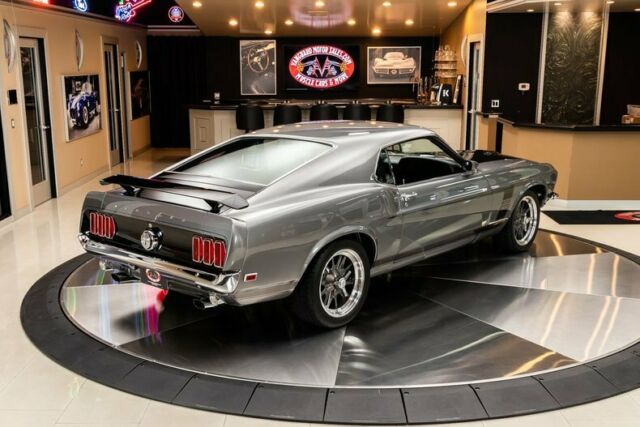 Ford Mustang 1969 image number 12