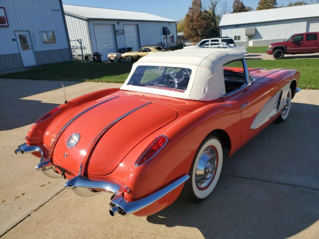 Chevrolet Corvette 1958 image number 10