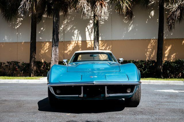 Chevrolet Corvette 1968 image number 2