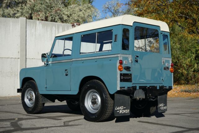 Land Rover Series IIA 1969 image number 14