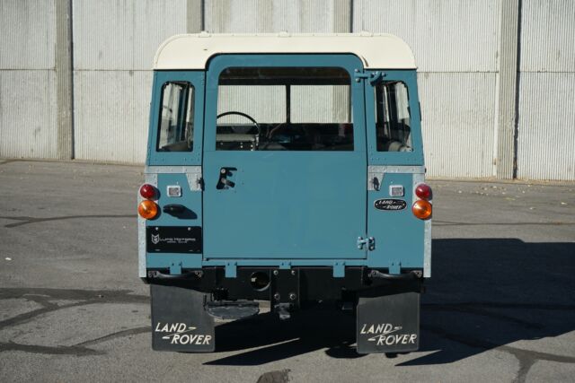 Land Rover Series IIA 1969 image number 16