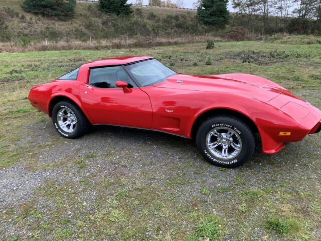 Chevrolet Corvette 1979 image number 4