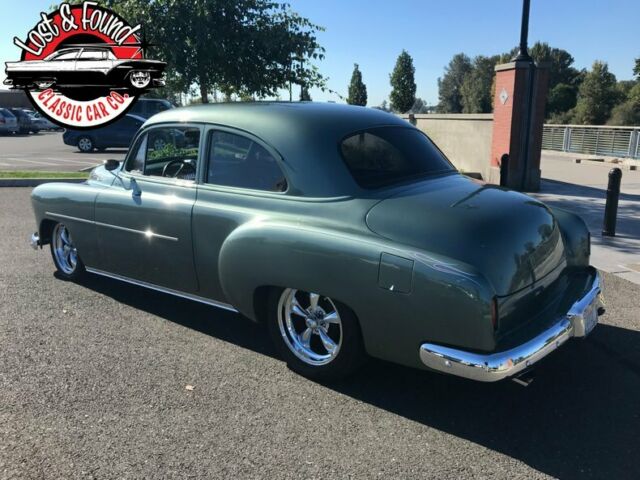 Chevrolet 2 Door Sedan Street Rod 1951 image number 3