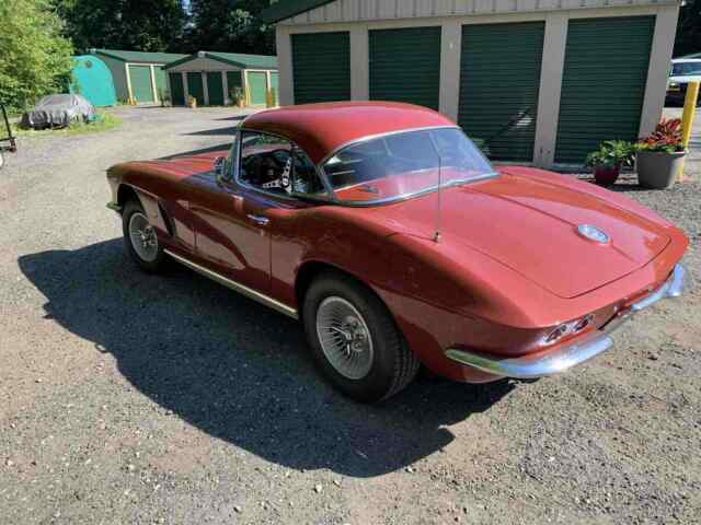 Chevrolet Corvette 1962 image number 13