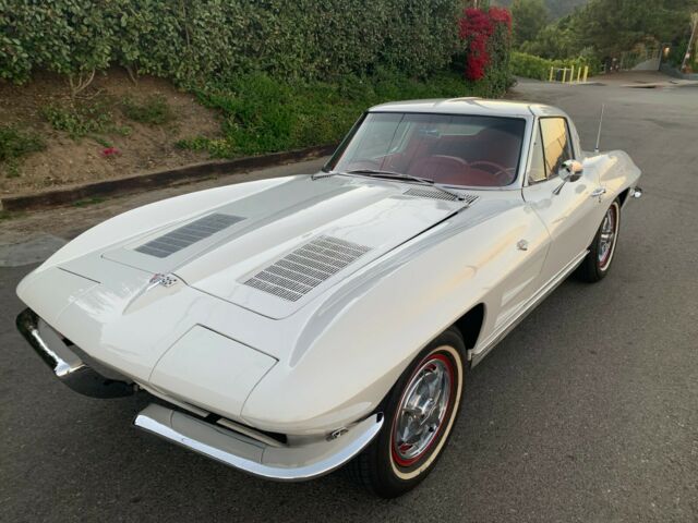 Chevrolet Corvette 1963 image number 2