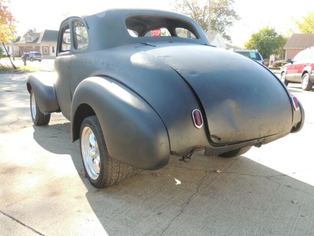 Chevrolet Special Deluxe 1940 image number 23