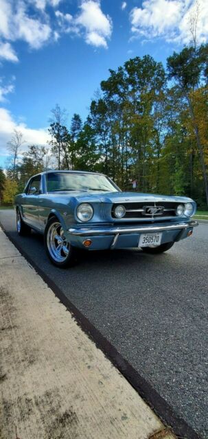 Ford Mustang 1965 image number 24