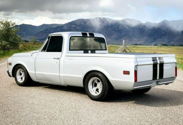 Chevrolet C-10 1971 image number 15