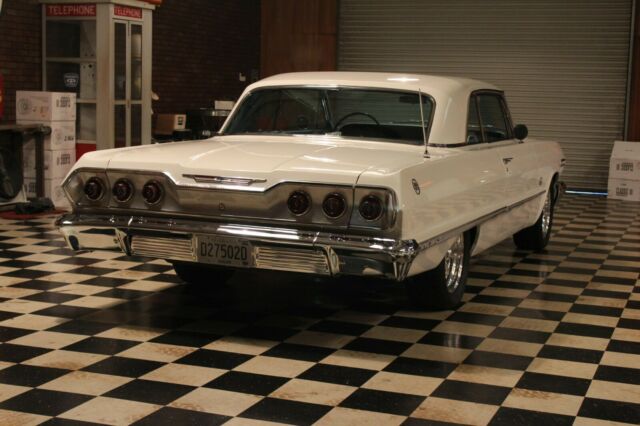 Chevrolet Impala 1963 image number 22