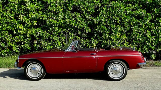 MG MGB 1964 image number 1