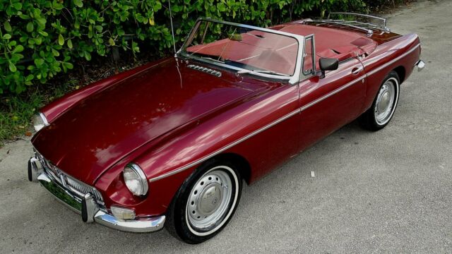 MG MGB 1964 image number 32