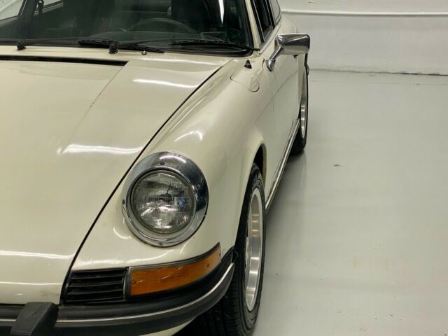 Porsche 911 1973 image number 32