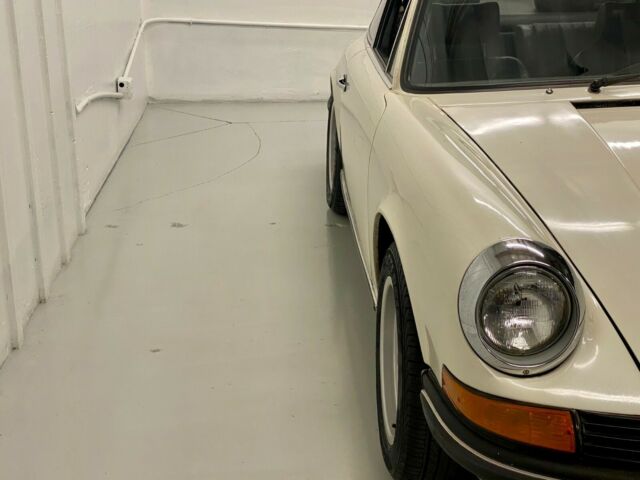 Porsche 911 1973 image number 33