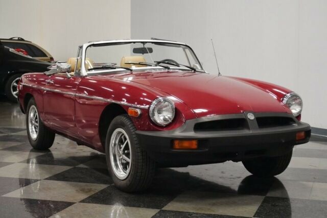 MG MGB 1979 image number 17