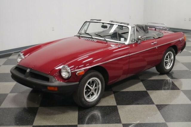 MG MGB 1979 image number 22