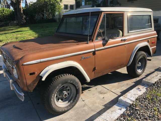 Ford Bronco 1976 image number 1