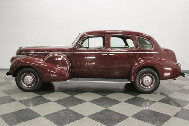 Buick Series 80 1940 image number 26