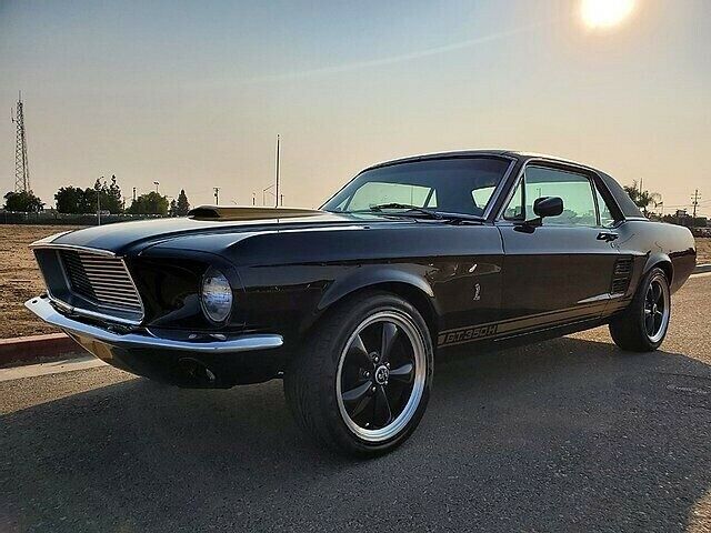 Ford Mustang 1967 image number 29