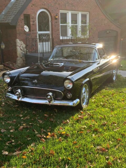 Ford Thunderbird 1955 image number 33