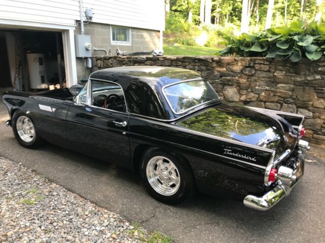 Ford Thunderbird 1955 image number 36